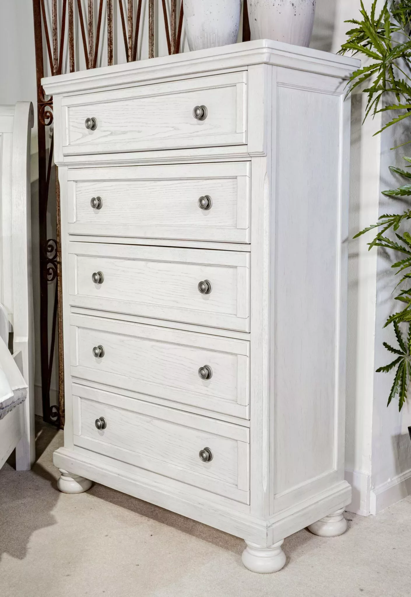 Karie Chest