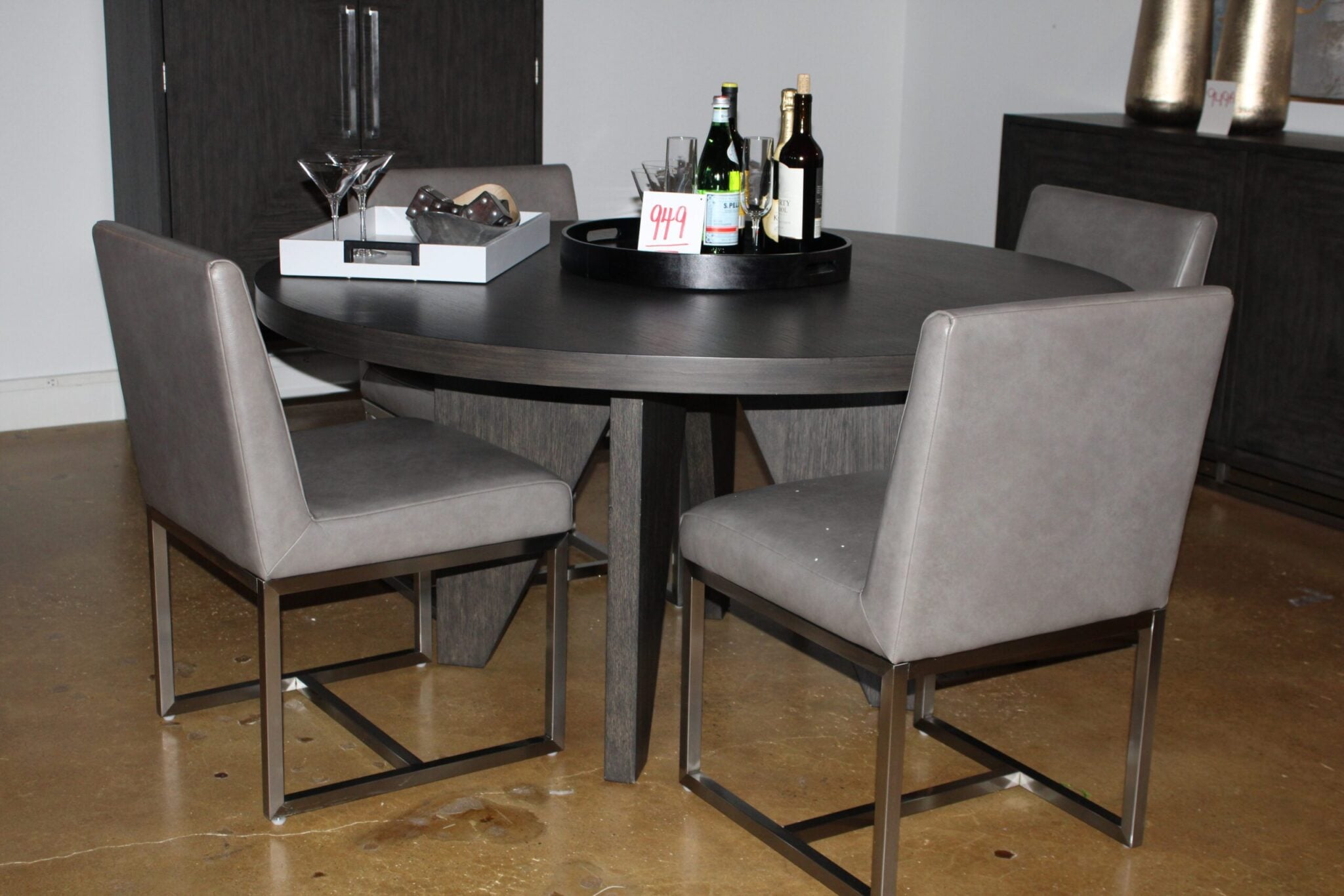 5PC Dining Room 949