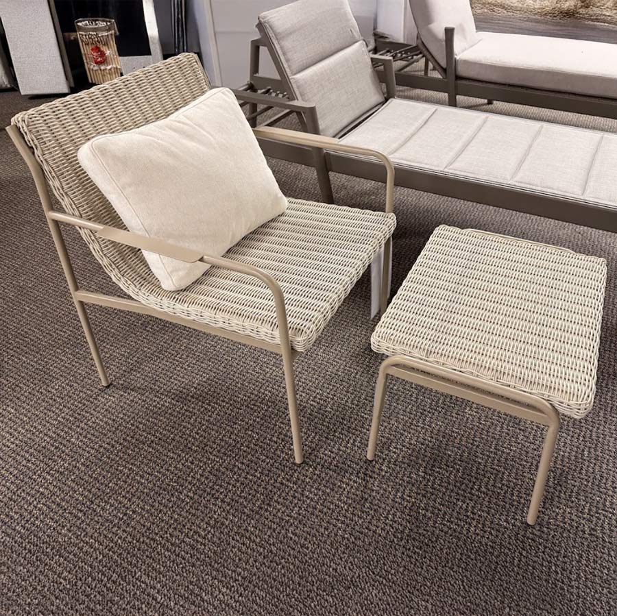 2pc Outdoor Chair/Ottoman Set 268