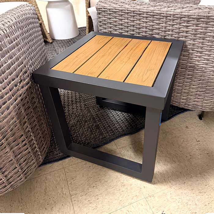 Outdoor Accent Table 405
